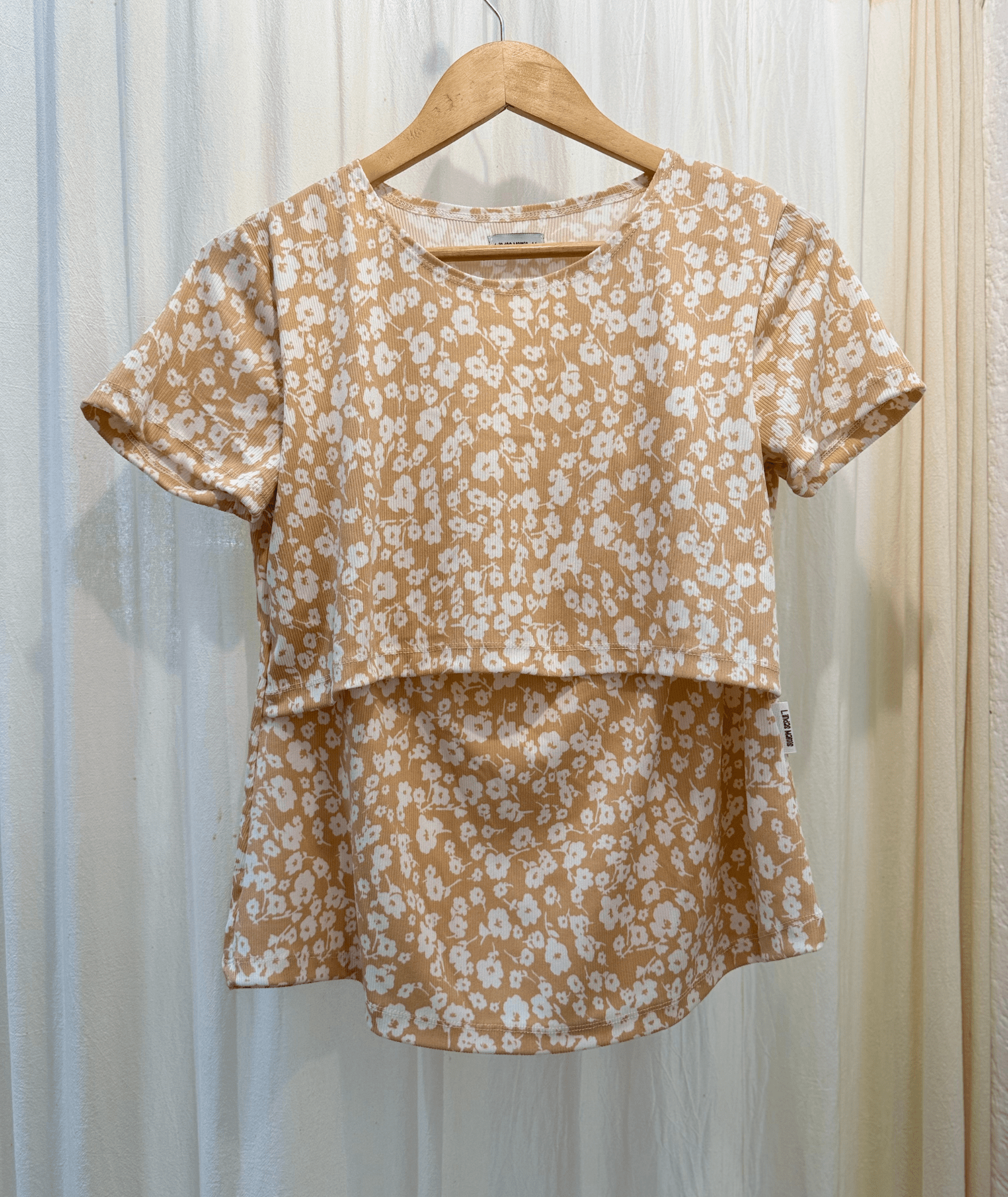 Remera Margaritas – maternal y lactancia